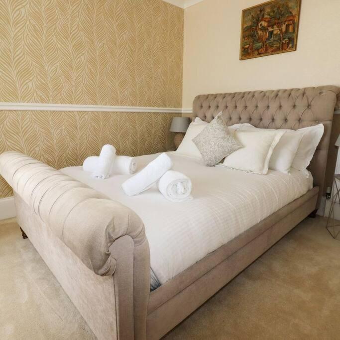 Gorgeous House In Newquay Walking Distance From Fistral Beach Экстерьер фото